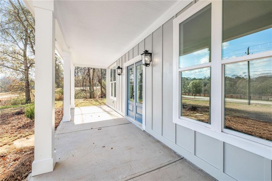 Exterior details and patio area of a home in , Jefferson (Image 3).