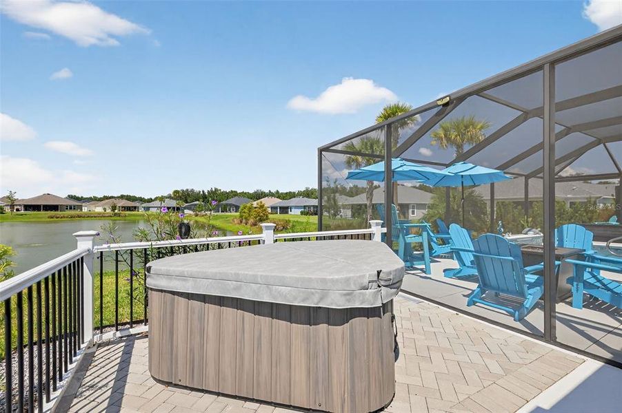 Community amenities in , The Villages (Image 25).