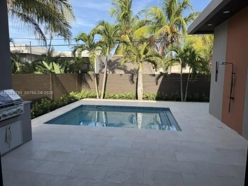 Exterior details and patio area of a home in , Fort Lauderdale (Image 4). Exterior details and patio area of a home in , Fort Lauderdale (Image 4).