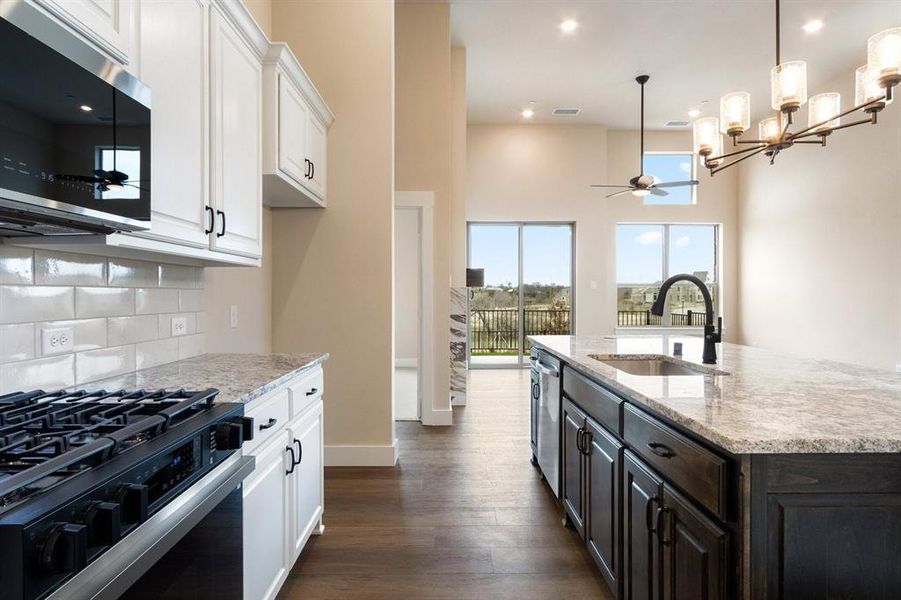 013-12520AudubonTrail-Rowlett-TX-75089-Kitchen.jpg-SMALL 013-12520AudubonTrail-Rowlett-TX-75089-Kitchen.jpg-SMALL