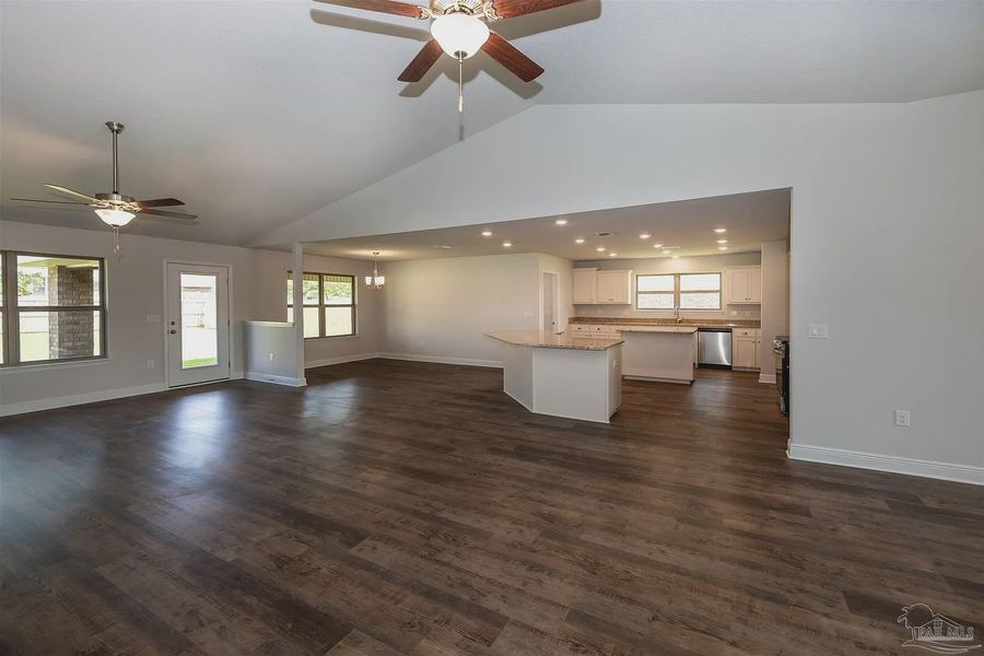 Image 25 of a home in Emmaline Gardens.