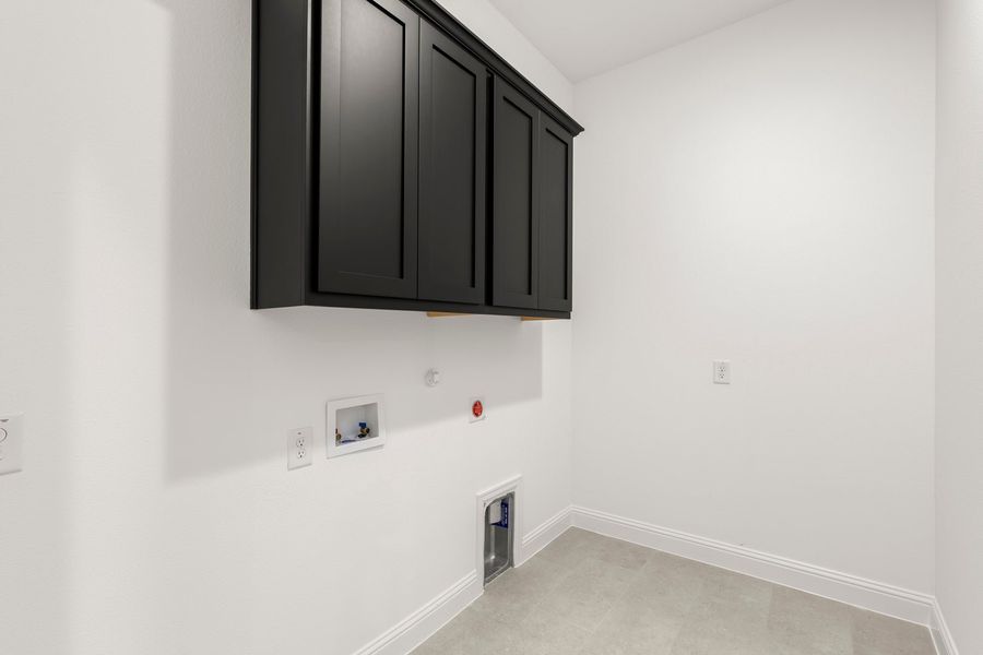Spacious, unfurnished interior of a new home in Nelson Lake Estates, Rockwall (Image 27).
