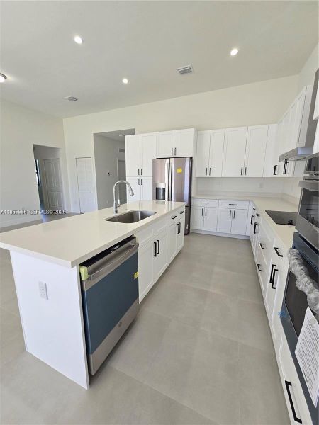 Furnished interior view inside a new home in , Homestead (Image 36).