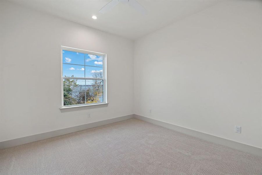 Spacious, unfurnished interior of a new home in , Granbury (Image 21).