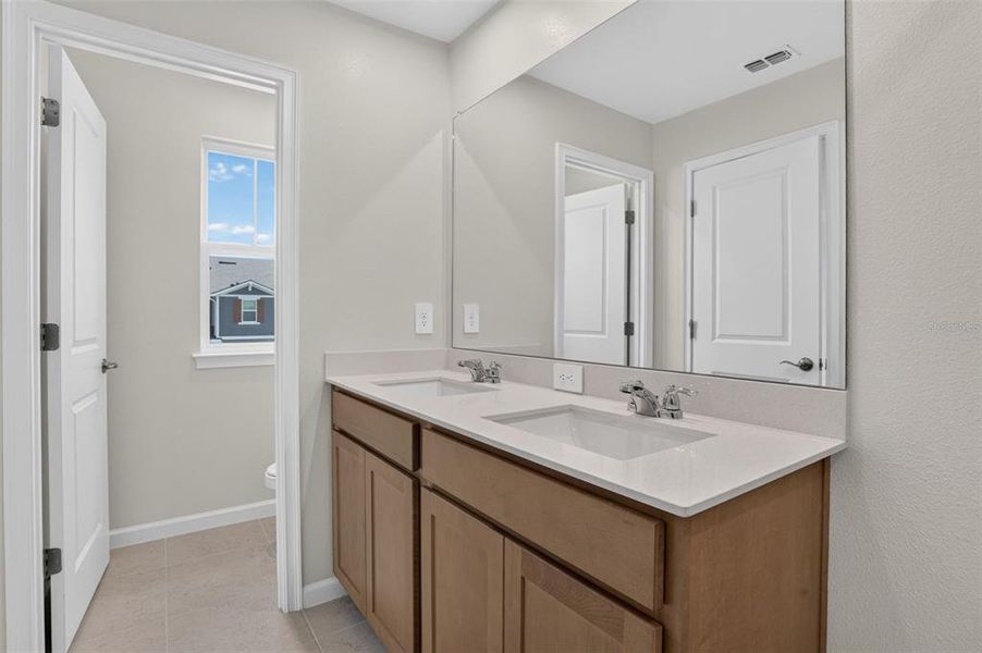Furnished interior view inside a new home in Crosswind Ranch, Parrish (Image 10).