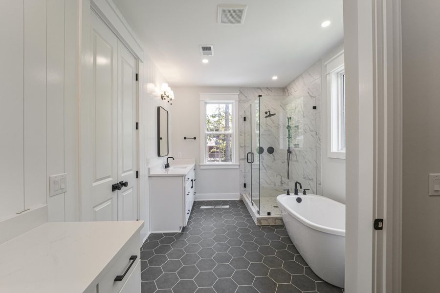 Image 57 of a home in . Image 57 of a home in .