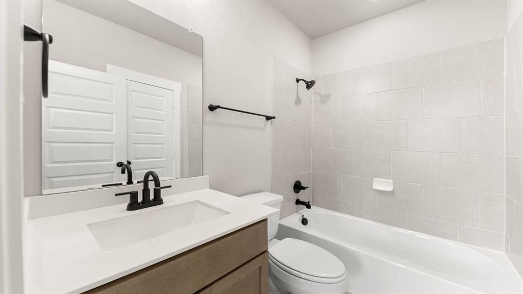 05. 1203 Cider Mill - 2ND Bath