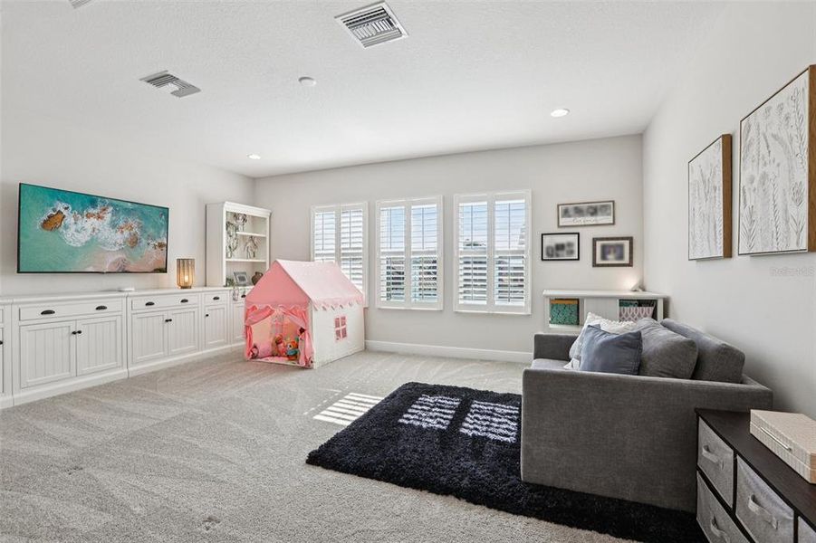 Furnished interior view inside a new home in , San Antonio (Image 43).