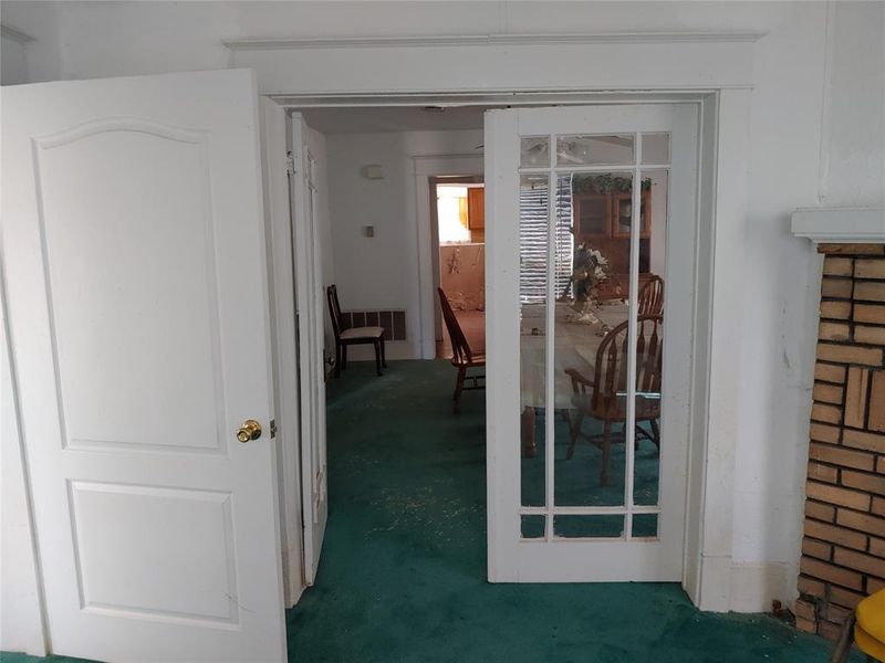 Entry into dining room Entry into dining room