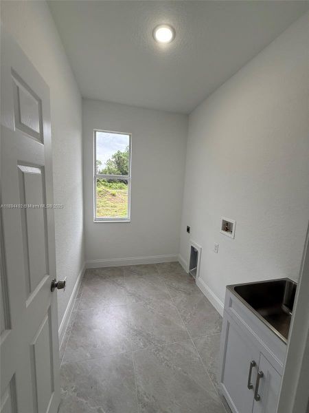 Image 30 of a home in . Image 30 of a home in .