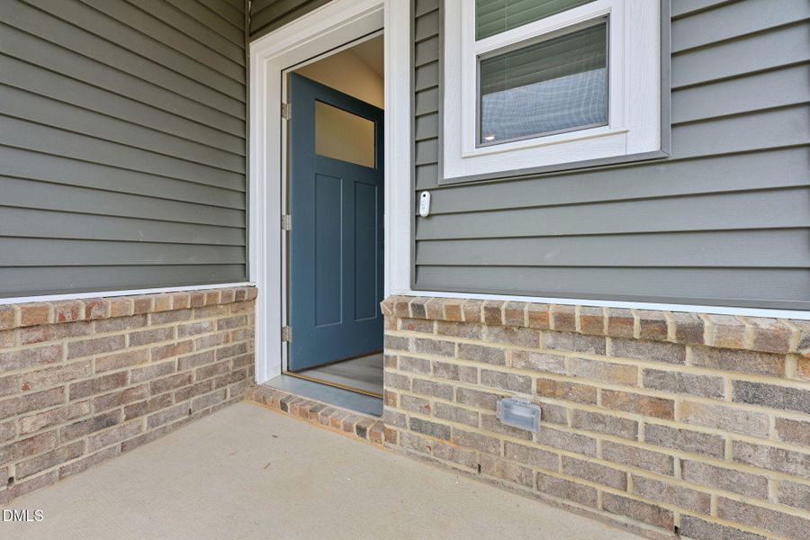 6-web-or-mls-Raleigh - Oak Manor - 649 R