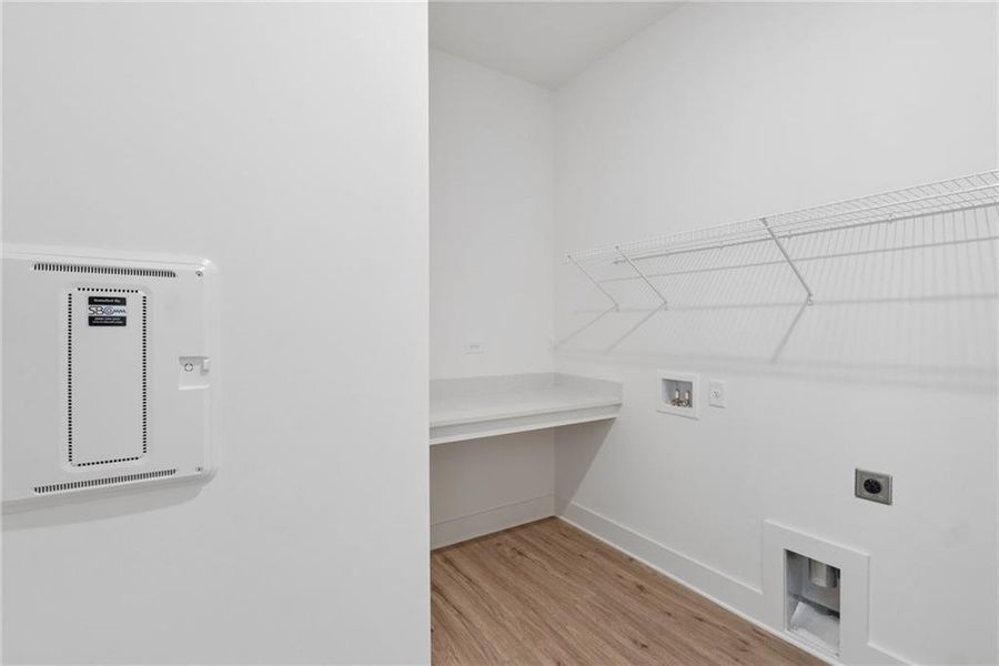 Spacious, unfurnished interior of a new home in , Gainesville (Image 10).