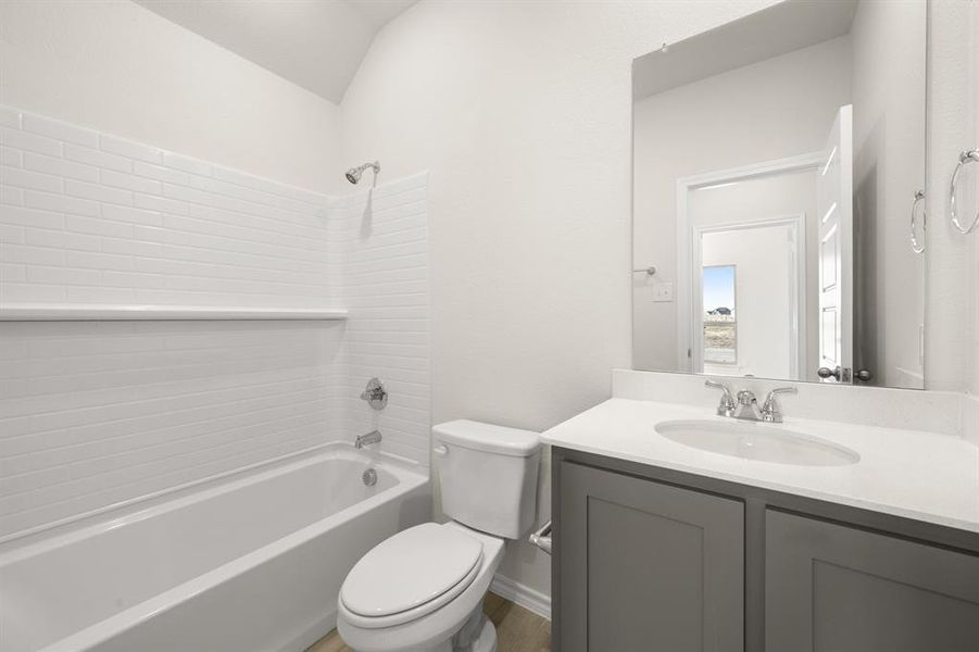 741 Scarlet Sage- Bathroom-1