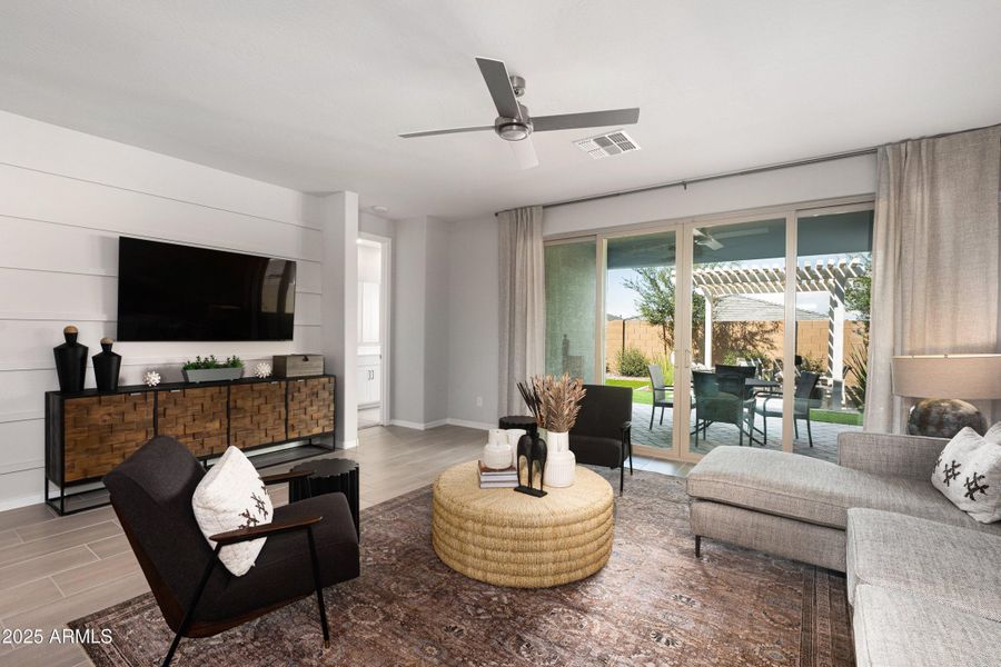 13-22808-E-Round-Up-Way-13 13-22808-E-Round-Up-Way-13