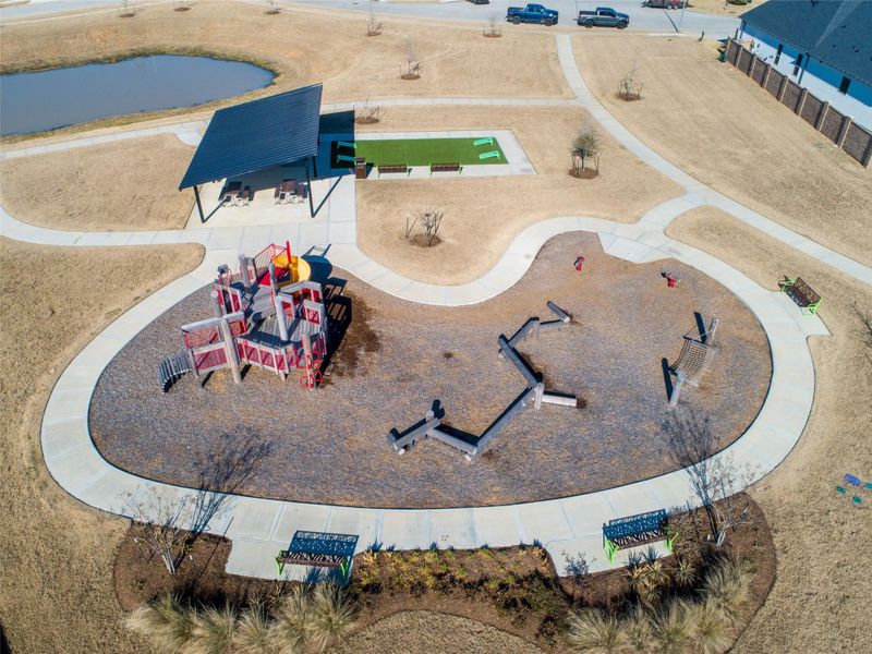 Community amenities in , Tomball (Image 36).