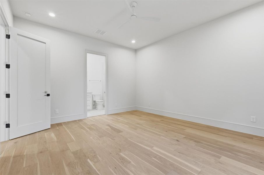 Large secondary bedrooms