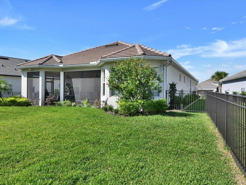 Exterior details and patio area of a home in , Wesley Chapel (Image 25).
