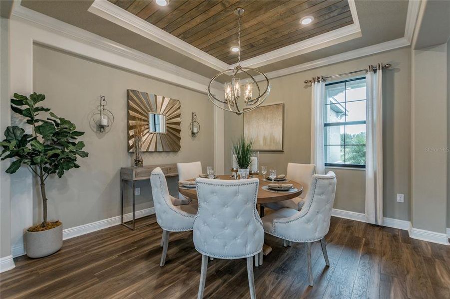 Furnished interior view inside a new home in , Tarpon Springs (Image 41).