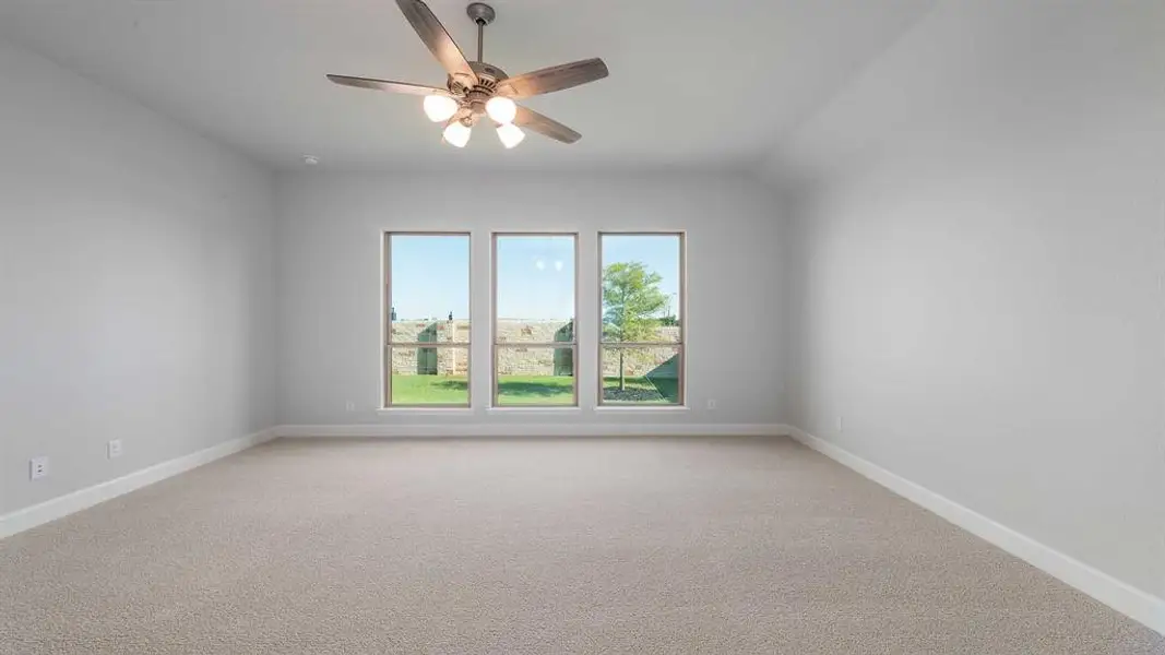 Spacious, unfurnished interior of a new home in Trinity Falls 45', McKinney (Image 21). Spacious, unfurnished interior of a new home in Trinity Falls 45', McKinney (Image 21).