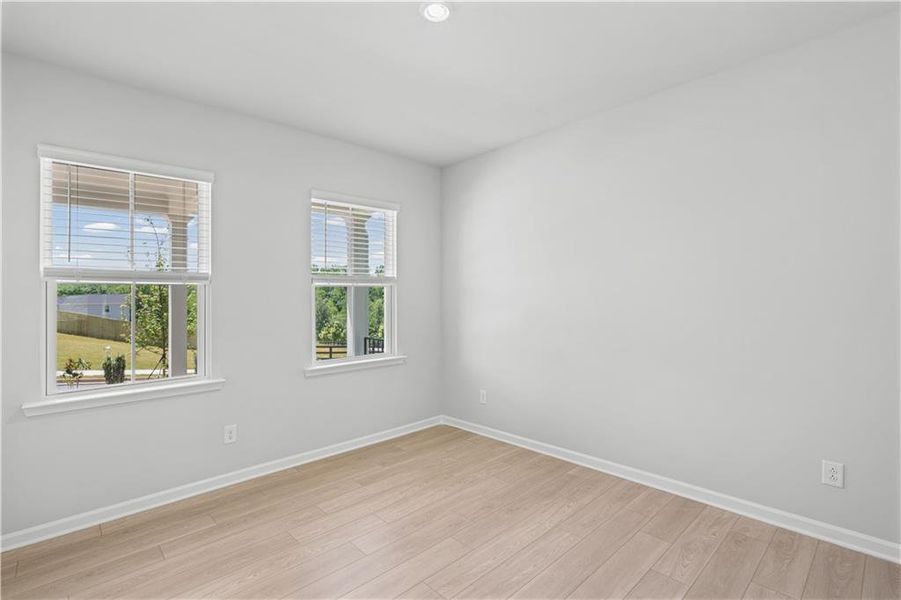 Spacious, unfurnished interior of a new home in Avery Ridge, Gainesville (Image 19).