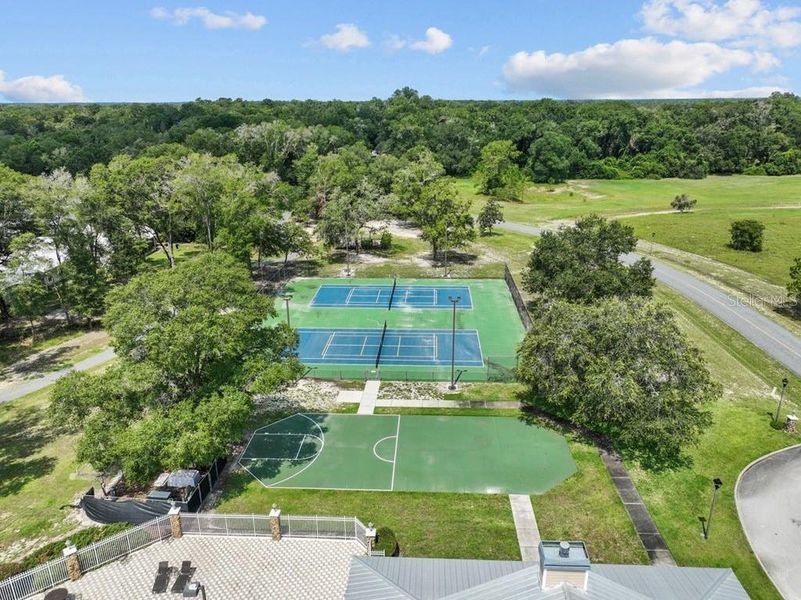 Community amenities in , Trenton (Image 64).