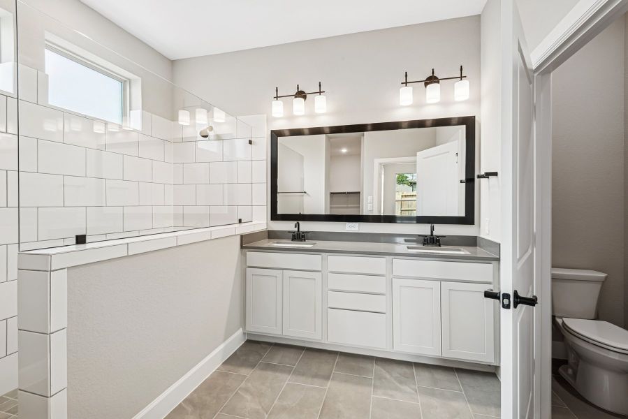 Owner's Bath Owner's Bath