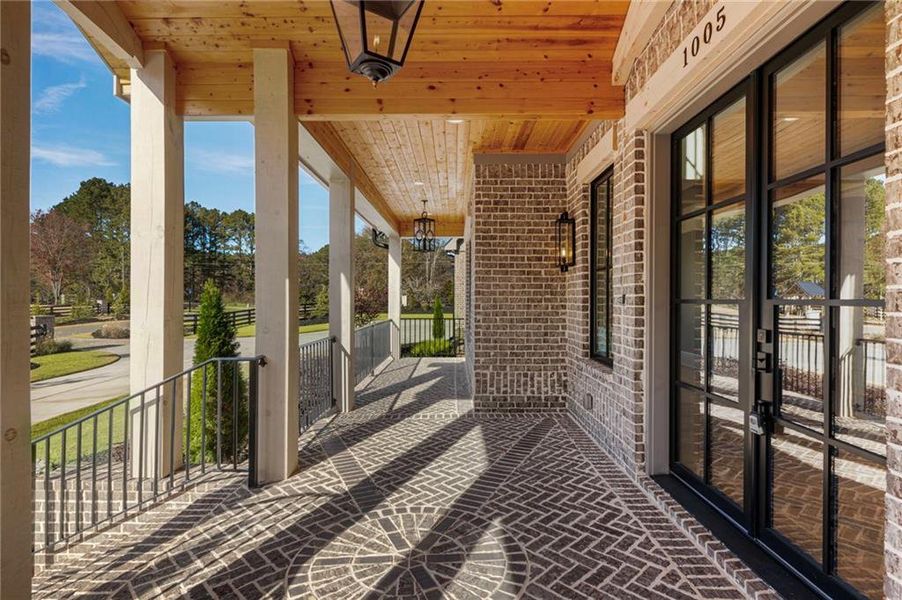 Exterior details and patio area of a home in , Alpharetta (Image 44).