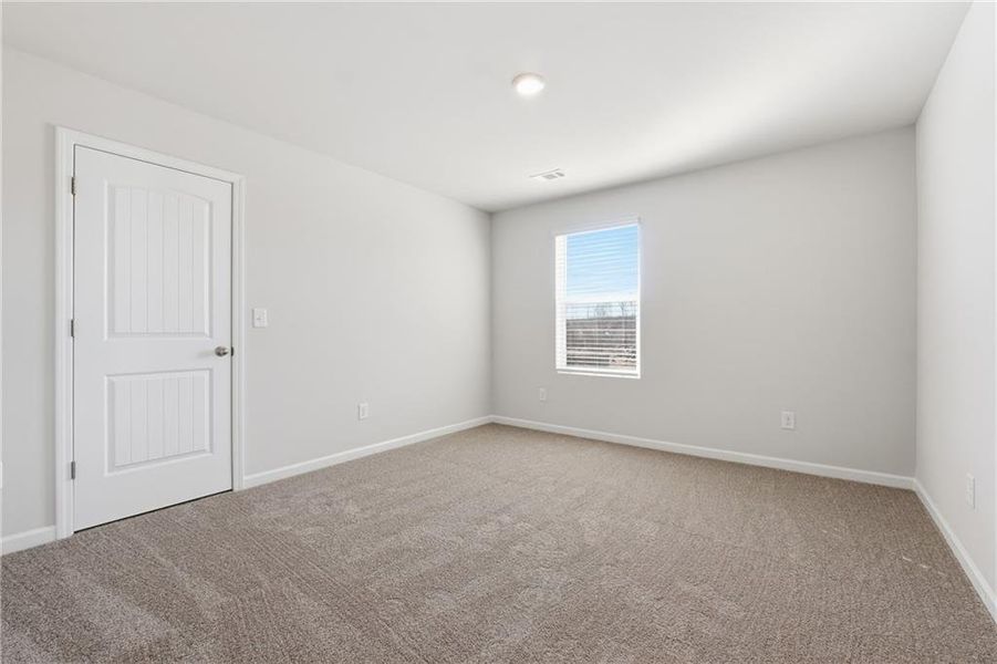 Spacious, unfurnished interior of a new home in Jones Crossing, Hogansville (Image 18). Spacious, unfurnished interior of a new home in Jones Crossing, Hogansville (Image 18).