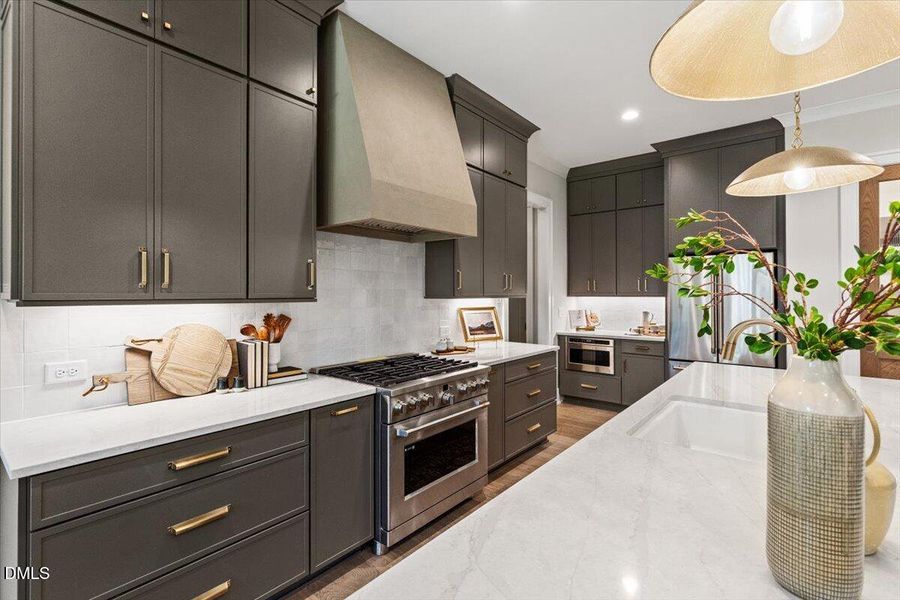 015-7824 Ailesbury Rd 015-7824 Ailesbury Rd