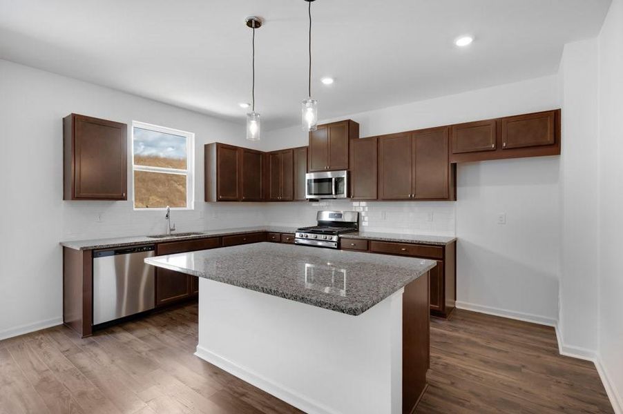 Image 24 of a home in Heritage River.