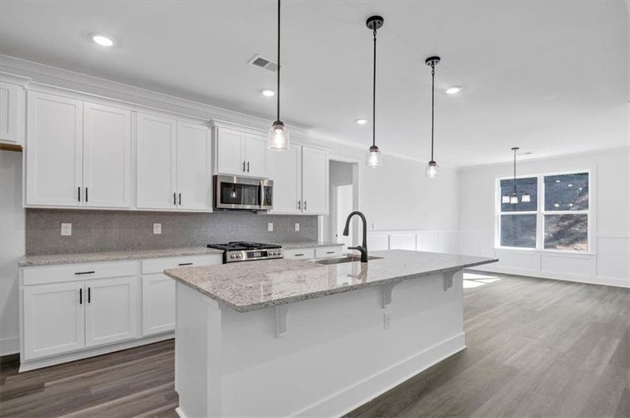 Furnished interior view inside a new home in Tuscany Hills, Douglasville (Image 5).