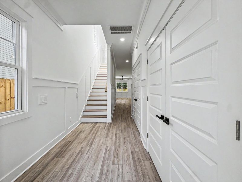Spacious, unfurnished interior of a new home in , North Charleston (Image 46).