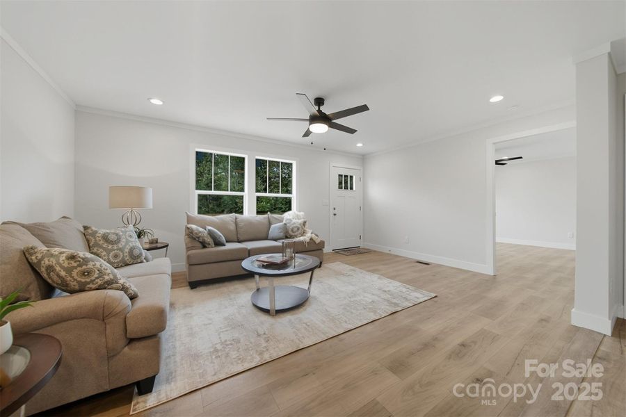Furnished interior view inside a new home in , Lenoir (Image 13).