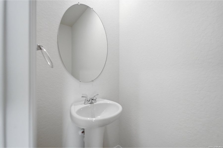 Close-up of interior finishes inside a home in Garden Grove, San Antonio (Image 12).