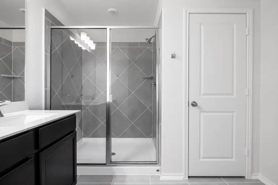 Furnished interior view inside a new home in Salerno - Heritage Collection, Round Rock (Image 8). Furnished interior view inside a new home in Salerno - Heritage Collection, Round Rock (Image 8).