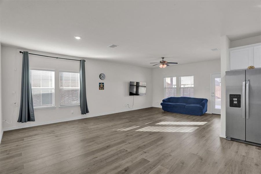Spacious, unfurnished interior of a new home in , Aubrey (Image 14). Spacious, unfurnished interior of a new home in , Aubrey (Image 14).