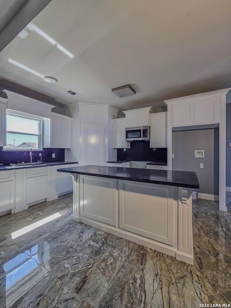 Furnished interior view inside a new home in , Eagle Pass (Image 3).