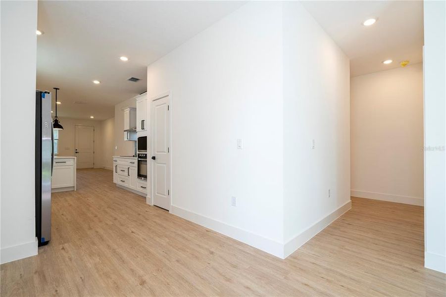 Spacious, unfurnished interior of a new home in , Orlando (Image 22). Spacious, unfurnished interior of a new home in , Orlando (Image 22).