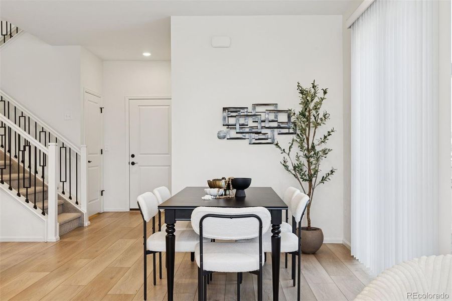 Main Level: Dining Area Main Level: Dining Area