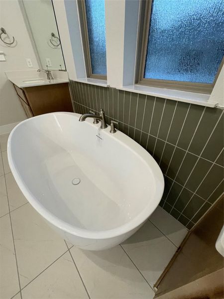 Soaking Tub in Primary Bath