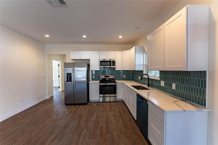 Furnished interior view inside a new home in , Paris (Image 7). Furnished interior view inside a new home in , Paris (Image 7).