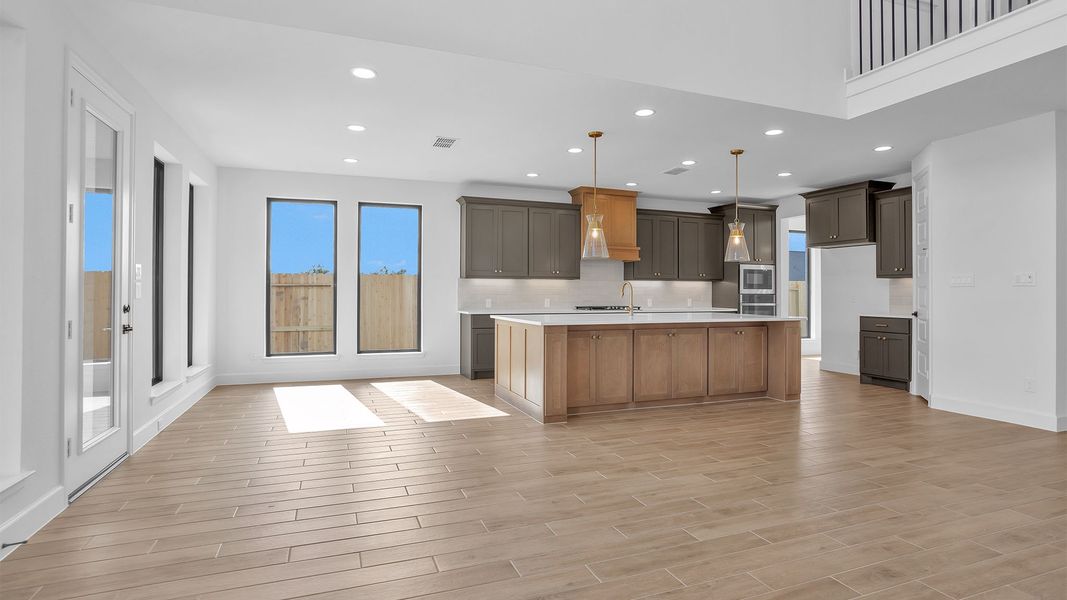 Furnished interior view inside a new home in Sienna 55' - Valencia, Missouri City (Image 5). Furnished interior view inside a new home in Sienna 55' - Valencia, Missouri City (Image 5).