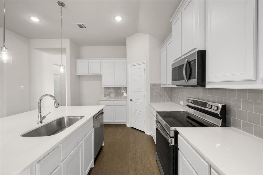 10345 Tapioca- Kitchen-3