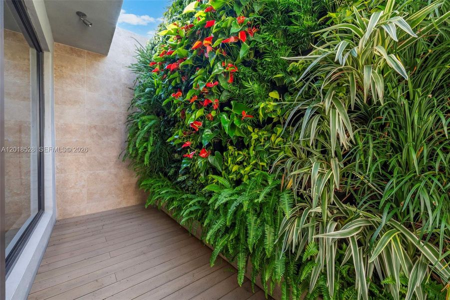 Exterior details and patio area of a home in , North Miami (Image 34).