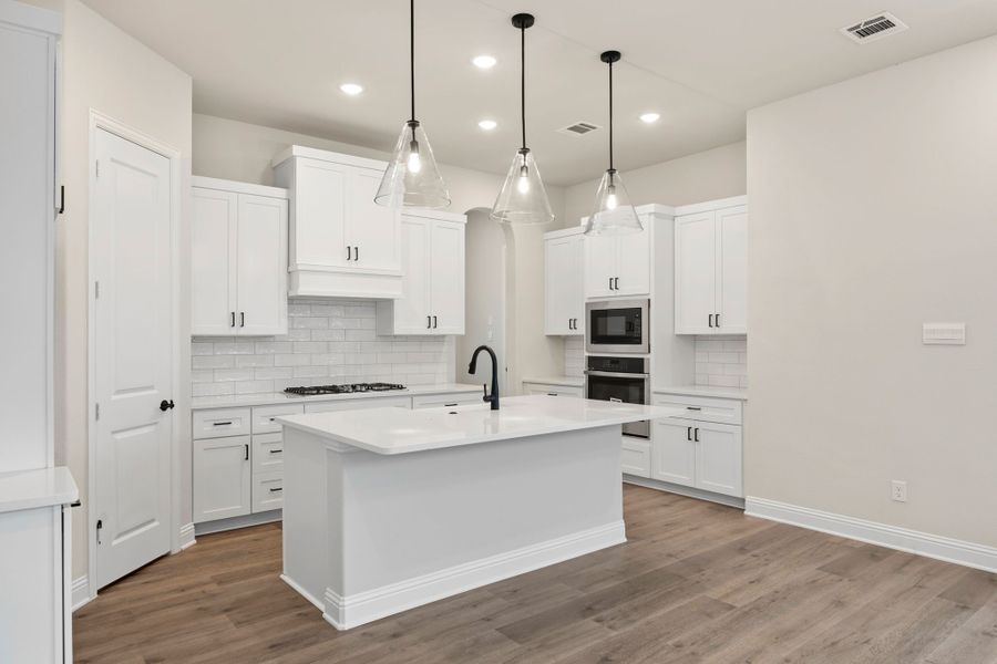 Representative furnished interior of a home built from the Peyton III by Cambridge Homes in Lake Park, Rowlett (Image 5).
