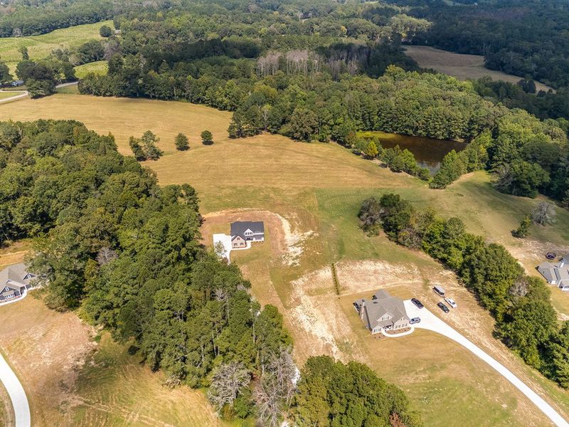Image 51 of a home in LOVVORN ESTATES.