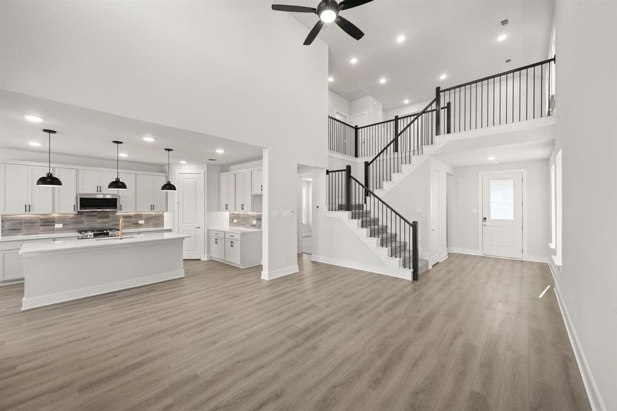 7416 Summer Sunset- Living Room-2