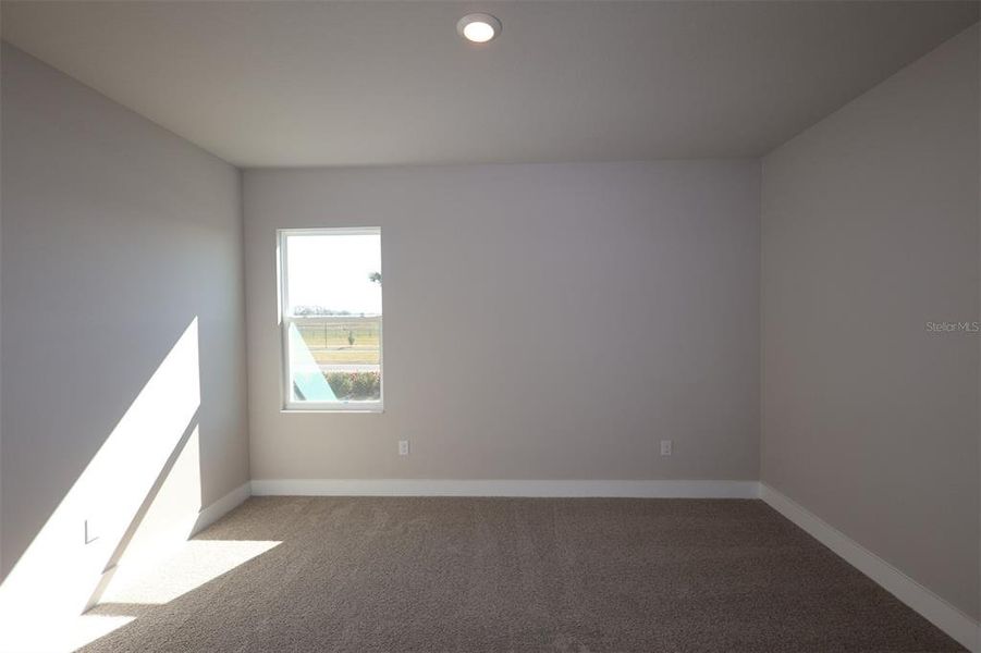 Spacious, unfurnished interior of a new home in Waterset Classic Series, Apollo Beach (Image 17). Spacious, unfurnished interior of a new home in Waterset Classic Series, Apollo Beach (Image 17).