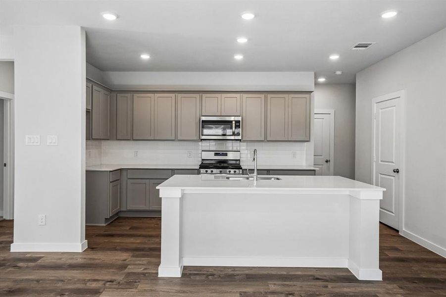Furnished interior view inside a new home in Ambergrove, Royse City (Image 13).
