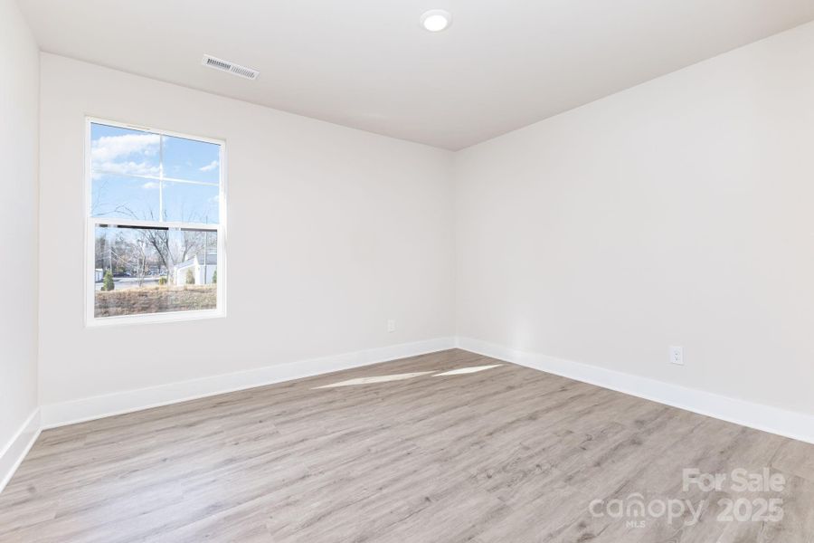 Spacious, unfurnished interior of a new home in , Mooresville (Image 17).